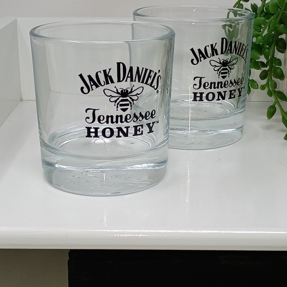 Jack Daniels 2pc Set Burbon Glasses - Picture 4 of 5